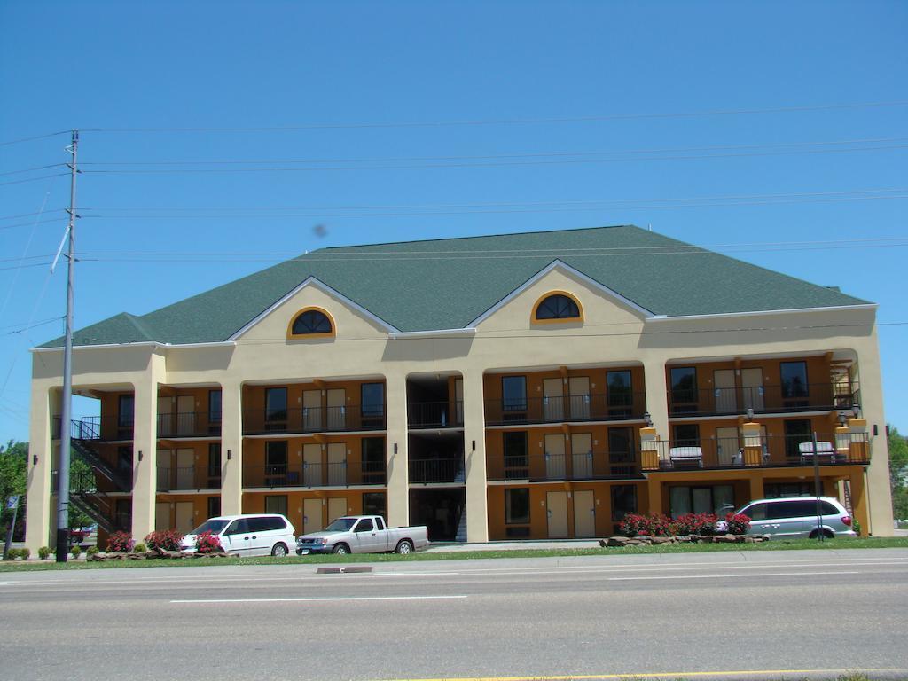 Holiday Terrace Inn - Pigeon Forge Exterior photo